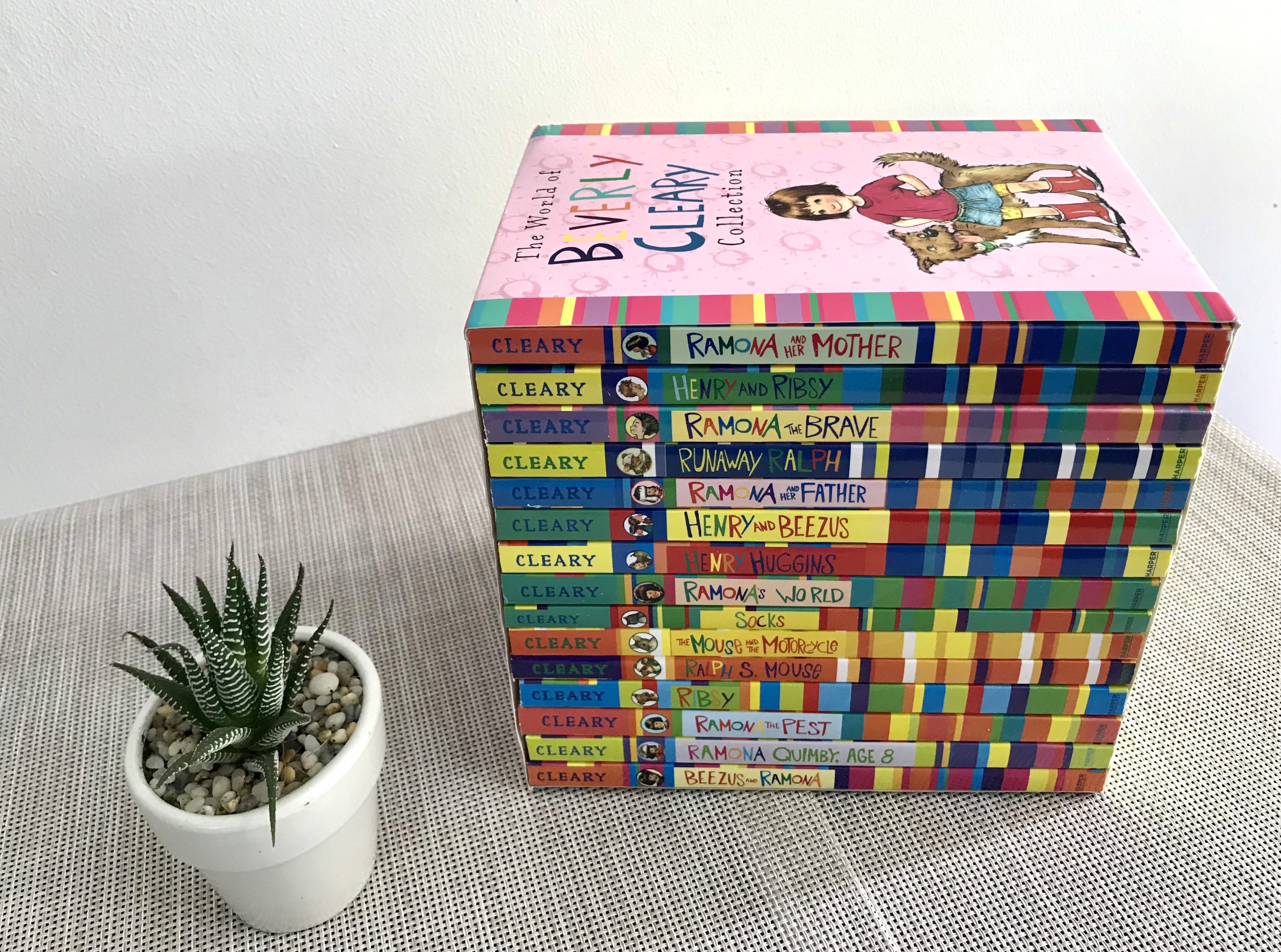 The World of Beverly Cleary Collection ( 15 Cuốn)